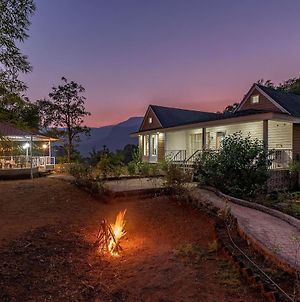 Cosmicstays Serenity Chalet - A Peaceful Lakeview Home Mulshi Exterior photo