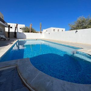 Magnifique Villa Avec Piscine Sur L'Ile De Djerba Houmt Souk  Exterior photo
