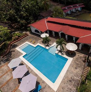 Hacienda Don Vicente Bungalows-Tarapoto Hotel Exterior photo
