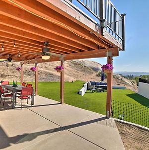 Pet-Friendly Moreno Valley Home With Mtn Views! Exterior photo