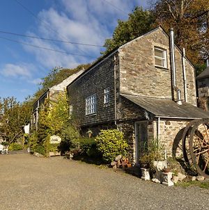 Mill Retreat At Bissick Old Mill Apartment Truro Exterior photo