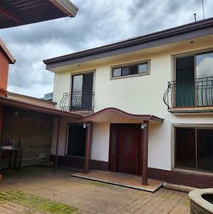 Casa Escondida Alajuela Apartment Exterior photo