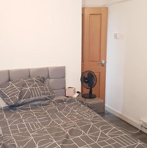 Double Bedroom In Withington, M20. 1 Db Bed, Rm 2 Manchester Exterior photo