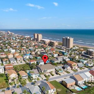 Two Bedroom Condo - Short Walk To The Beach South Padre Island Exterior photo