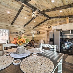 Modern Cabin With Fire Pit Less Than 3 Mi To Trails! Pisgah Forest Exterior photo