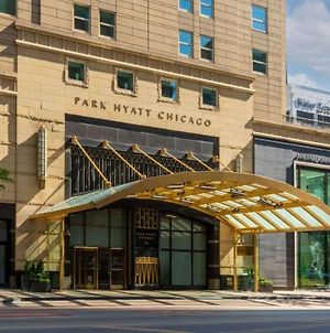 Park Hyatt Chicago Hotel Exterior photo