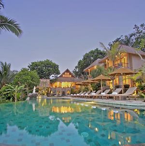 Puri Gangga Resort Bali Exterior photo