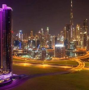 360 Vacation - Prime Location 2Br At Damac Towers By Paramount Dubai Exterior photo
