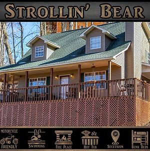 Strollin' Bear Villa Gatlinburg Exterior photo