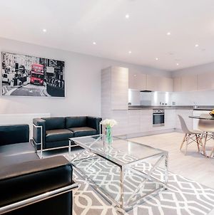 Roomspace Serviced Apartments - Vertex House Croydon Exterior photo