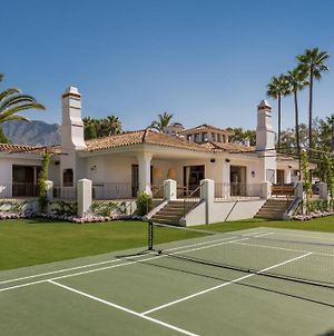 Lvone, Villa In Los Verdiales, Golden Mile Marbella Exterior photo