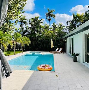 Zen Style Villa With Pool, Riverfront & Fast Wifi North Miami Exterior photo