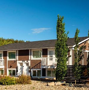 Nn - The Jeckell 3 - Downtown 2-Bed 1-Bath Apartment Whitehorse Exterior photo