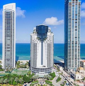 Trump Sunny Isles Largest 1Br Suite Sunny Isles Beach Exterior photo