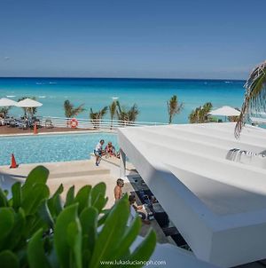 Estudio 1A Sobre Hermosa Playa, Excelente Opcion Apartment Cancun Exterior photo
