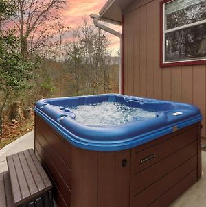Brenna'S Fox Den Hot Tub Private Games Close To Attractions Villa Sevierville Exterior photo