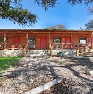 Wimberley Log Cabins Resort And Suites- Unit 8 Exterior photo