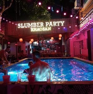 Slumber Pool Party Khao San Hostel Bangkok Exterior photo