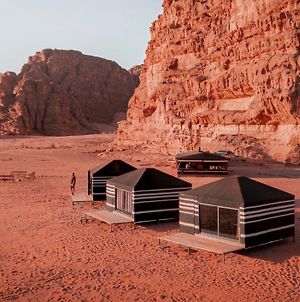 Red Desert Camp Hotel Wadi Rum Exterior photo