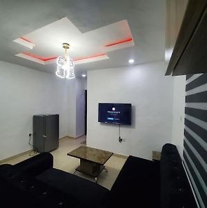 Dinero Diamond - One Bed Apartment Lagos Exterior photo