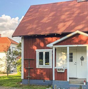 Amazing Home In Linkping With Wifi And 1 Bedrooms Linkoping Exterior photo