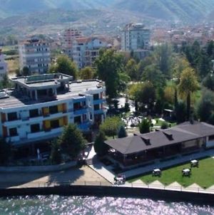 Holiday Apartment In Pogradec Exterior photo