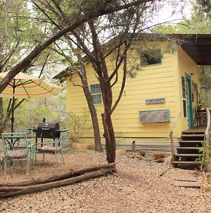 The Mexico Cabin At Creekside Camp & Cabins Villa Marble Falls Exterior photo