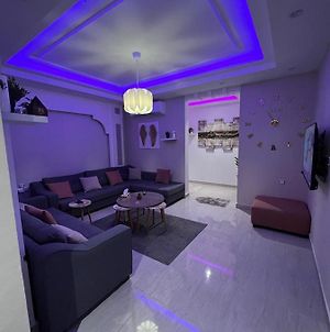 Cheerful 3 Bedrooms With One Living Room Jeddah Exterior photo