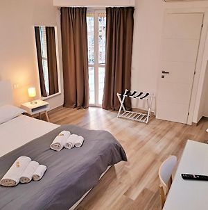 Ostiense Flat&Rooms - Best Bnb Garbatella Rome Exterior photo