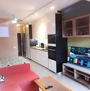 Lim5 - Wifi, Smart Tv, Centro A 5 Minutos, Playa Apartment Torremolinos Exterior photo