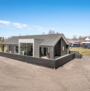 Amazing Home In Hadsund With 4 Bedrooms Exterior photo