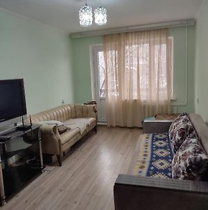 Квартира В Районе Зелёного Базара,Алматы Apartment Exterior photo