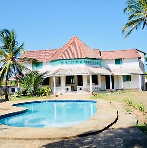 Furaha House Villa Mombasa Exterior photo