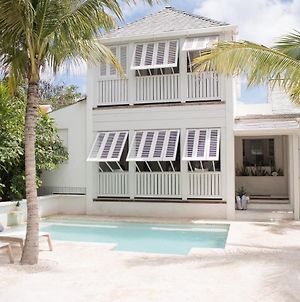 Conch Shell Harbour Island Home Exterior photo