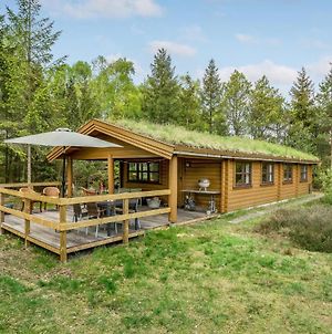 Amazing Home In Hadsund With 2 Bedrooms And Wifi Exterior photo