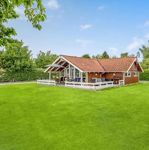 Stunning Home In Svendborg With 4 Bedrooms And Wifi Exterior photo