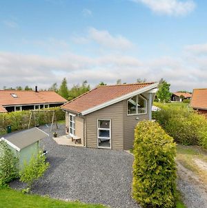Holiday Home Marielyst Strandpark Dnmk Boto By Exterior photo