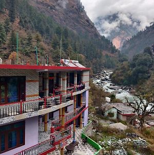 Himalayan Hideout Chojh Kasol Hotel Exterior photo