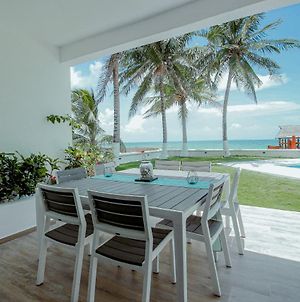 New! Oceanfront House In Cancun With Private Pier Villa Exterior photo