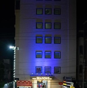 Hotel Seasons Inn Nellore Exterior photo