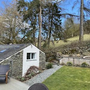 The Retreat Cottage Bowness-on-Windermere Exterior photo