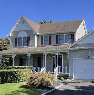 4Br Nofo Home In Heart Of Wine Country Southold Exterior photo