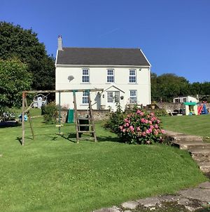 The Farmhouse Villa Swansea Exterior photo
