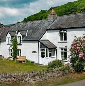 Scenic Welsh Cottage In The Brecon Beacons Crickhowell Exterior photo