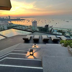 Glamorous 1-Br Edge Central Pattaya W/Rooftop Pool Apartment Exterior photo