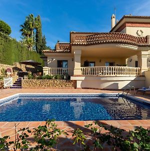 All About Casa Roca Villa Marbella Exterior photo