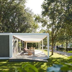Modern Holiday Home With Two Bathrooms, On A Holiday Park In Limburg Maasbree Exterior photo