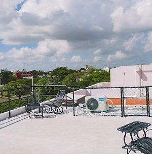 Casa De Huespedes Taino Bed & Breakfast Cancun Exterior photo