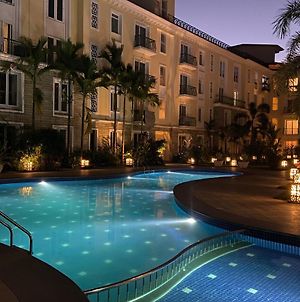 Searenity - 2Bhk Beautiful Apartment In Luxury Condo With Pool - Best Location In North Goa Arpora Exterior photo