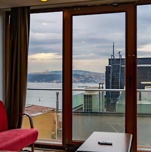 Simey Bosphorus Menekshe Apartment Istanbul Exterior photo
